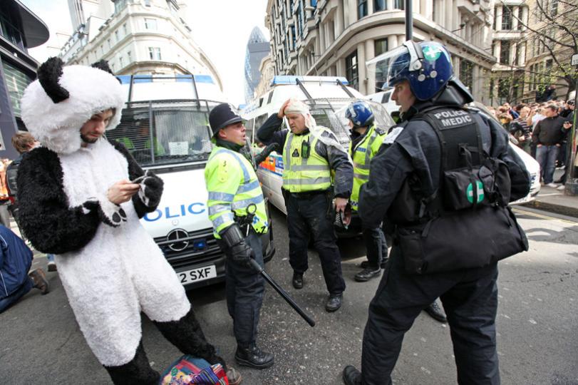 G20 panda protest 1Apr09